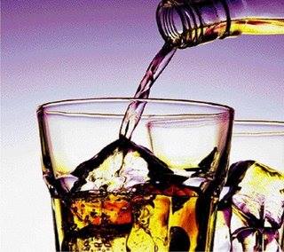 μύθοι και αλήθειες σχετικά με το νερό